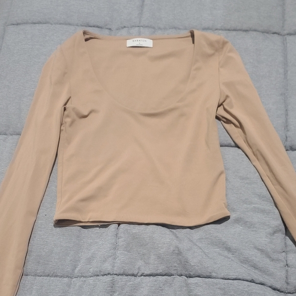 Aritzia babaton long sleeve contour size small - Picture 2 of 2